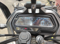 Sparkling Black Bajaj Dominar 250