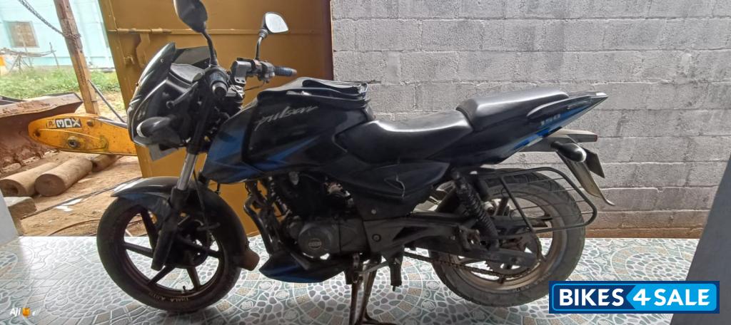 Bajaj Pulsar 150 Twin Disc BS6