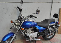 Bajaj Avenger