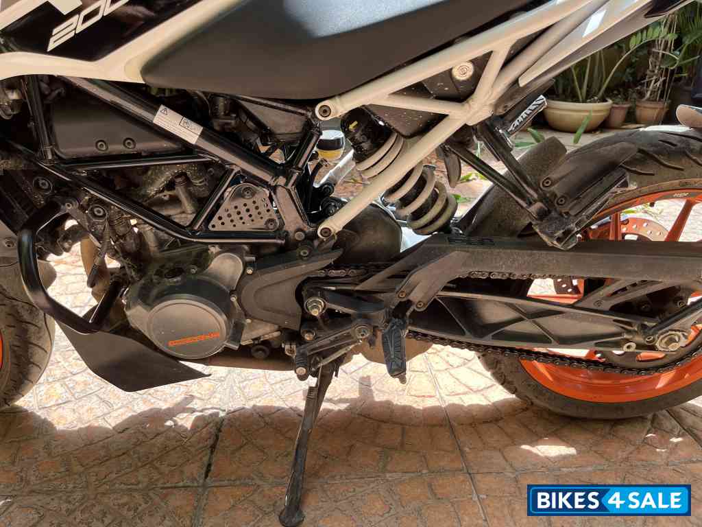 KTM Duke 200 ABS