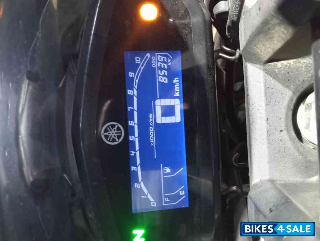 Black Yamaha FZ FI V3 BS6