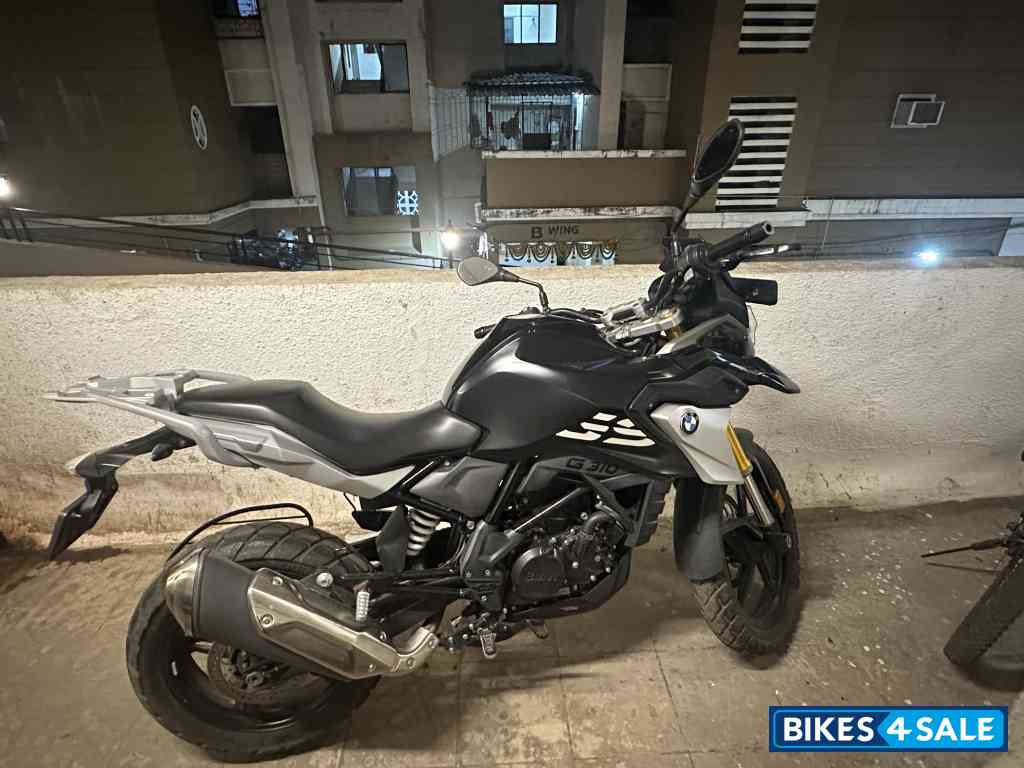 Black BMW G 310 GS BS6