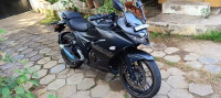 Metallic Matte Black Suzuki Gixxer SF 250 BS6