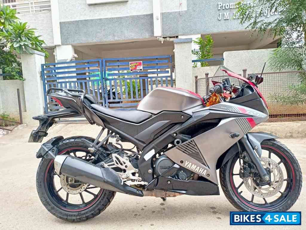 Yamaha YZF R15 V3
