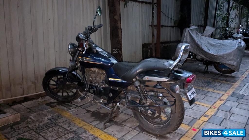 Bajaj Avenger Street 150
