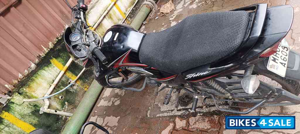 Black Honda CB Shine