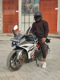 KTM RC 390 2022