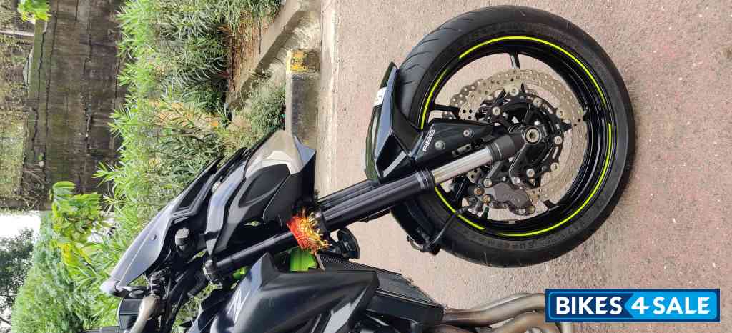 Matte Black Kawasaki Z900 ABS