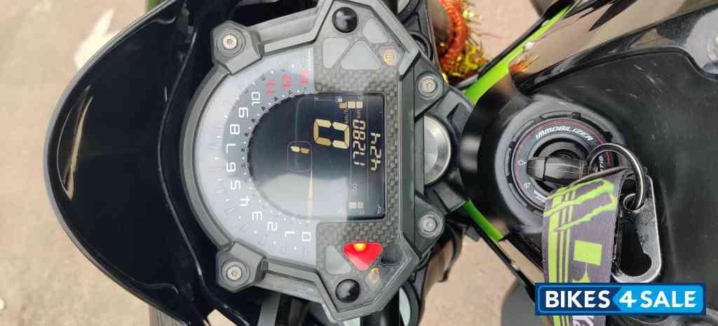 Matte Black Kawasaki Z900 ABS