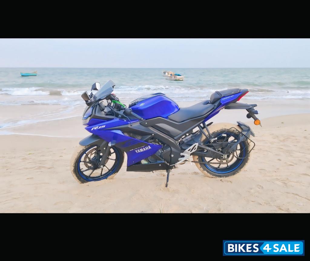 Racing Blue Yamaha YZF R15 V3