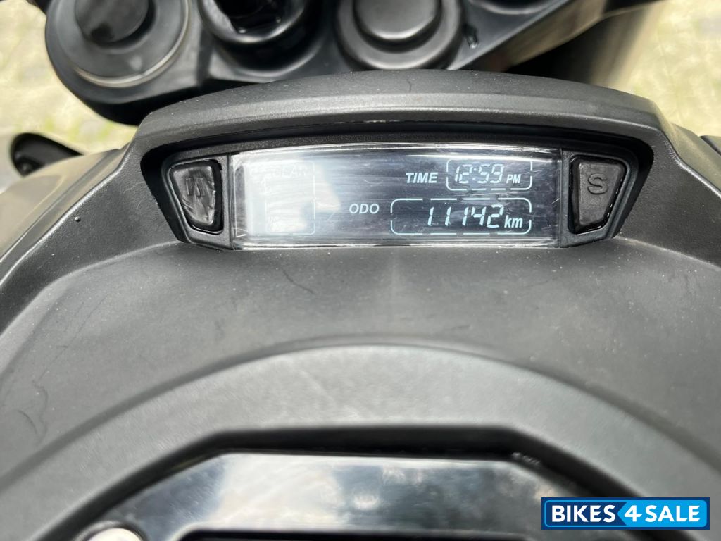 Black Bajaj 2021 Dominar 400