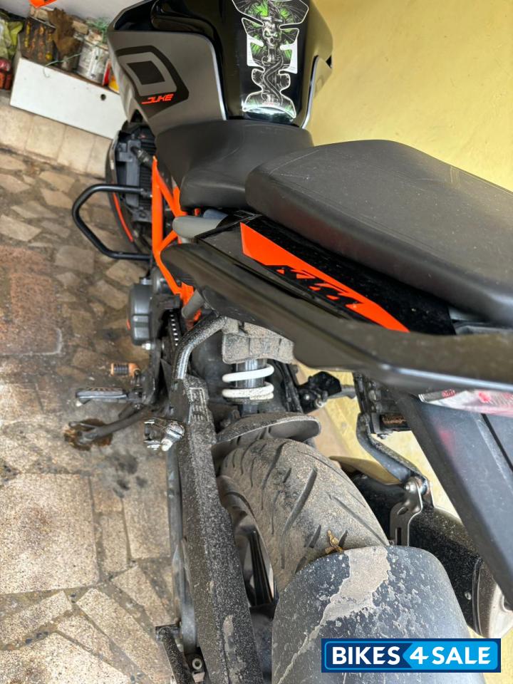 Grey KTM Duke 250 2020