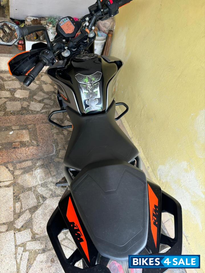 Grey KTM Duke 250 2020