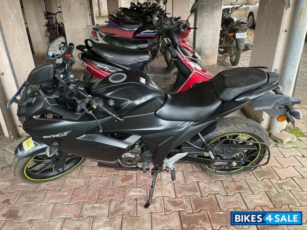 Suzuki Gixxer SF 250