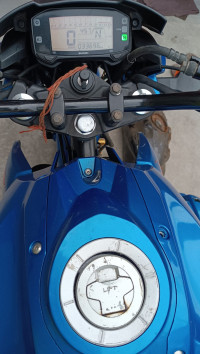 Blue Suzuki Gixxer 150