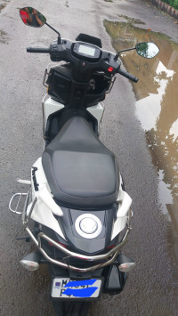 Suzuki Avenis 125 Ride Connect Edition