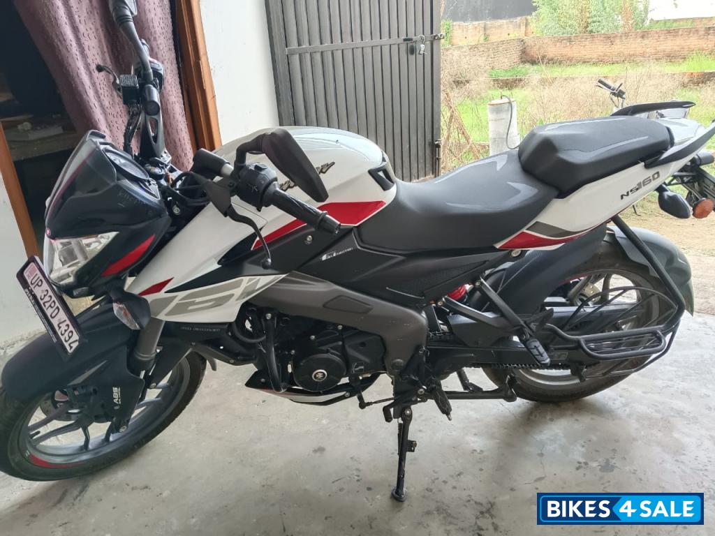 Bajaj Pulsar NS 160 BS6