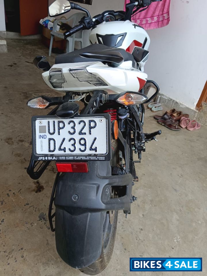 Bajaj Pulsar NS 160 BS6