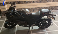 Mettalic Black Suzuki Gixxer SF 250 BS6