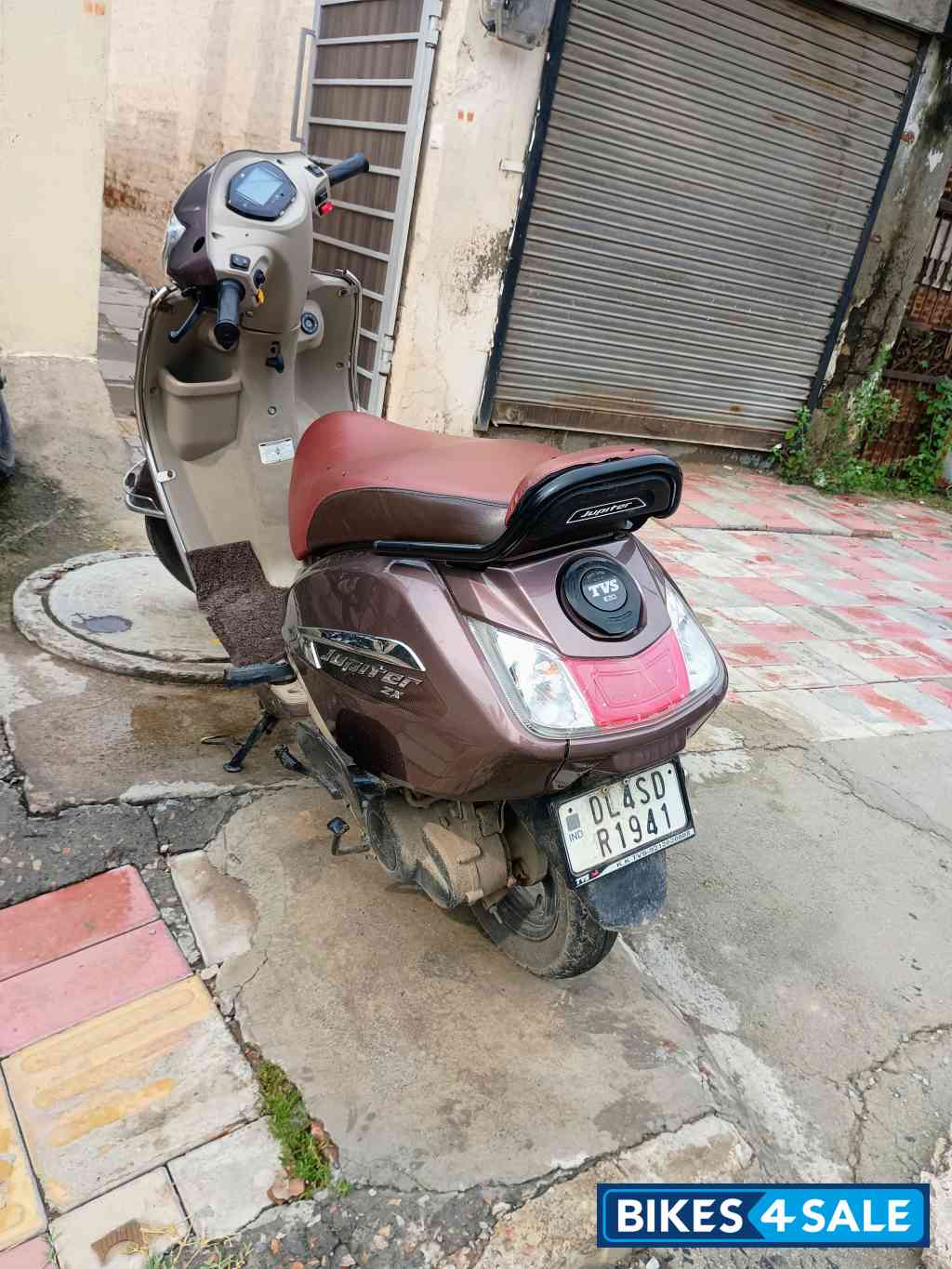 Bronze TVS Jupiter ZX SmartXonnect