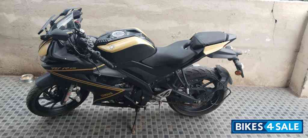 Yamaha YZF R15 V3 BS6