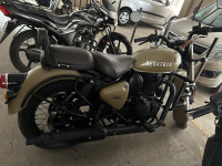 Sand Desert Storm Royal Enfield Classic Desert Storm