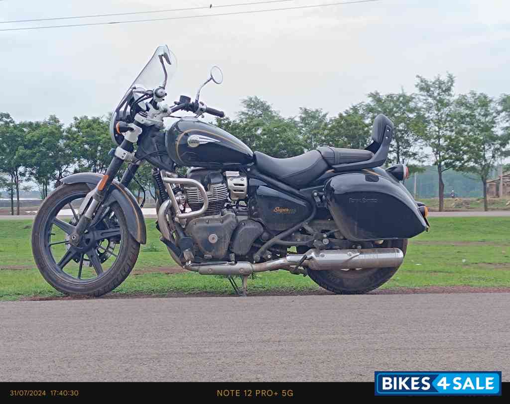 Royal Enfield Super Meteor 650