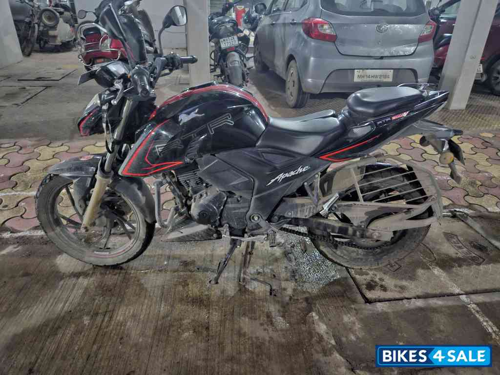 Black TVS Apache RTR 200 4V ABS