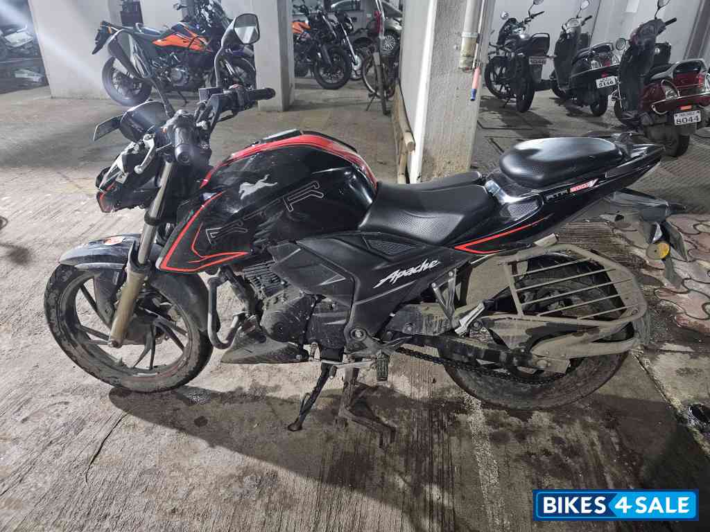 Black TVS Apache RTR 200 4V ABS