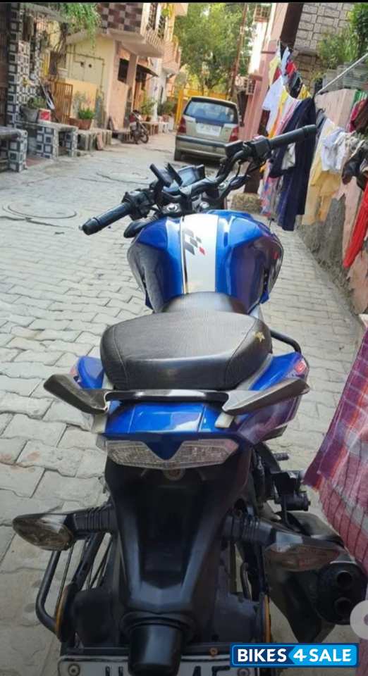 TVS Apache RTR 160 4V BS6