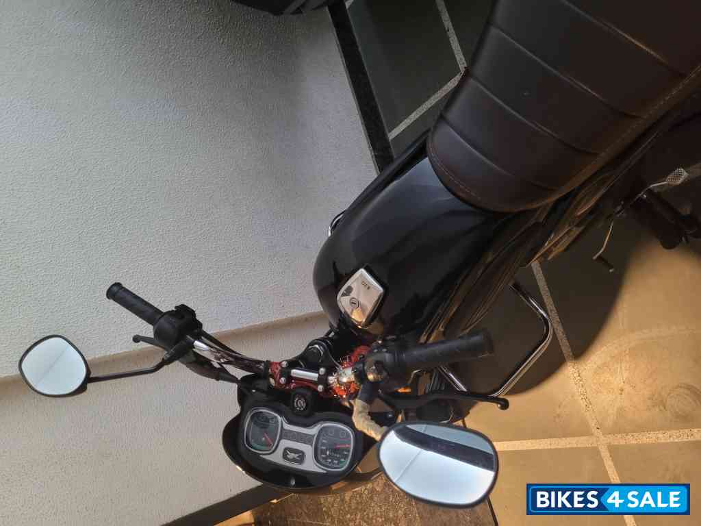 Black TVS Radeon BS6