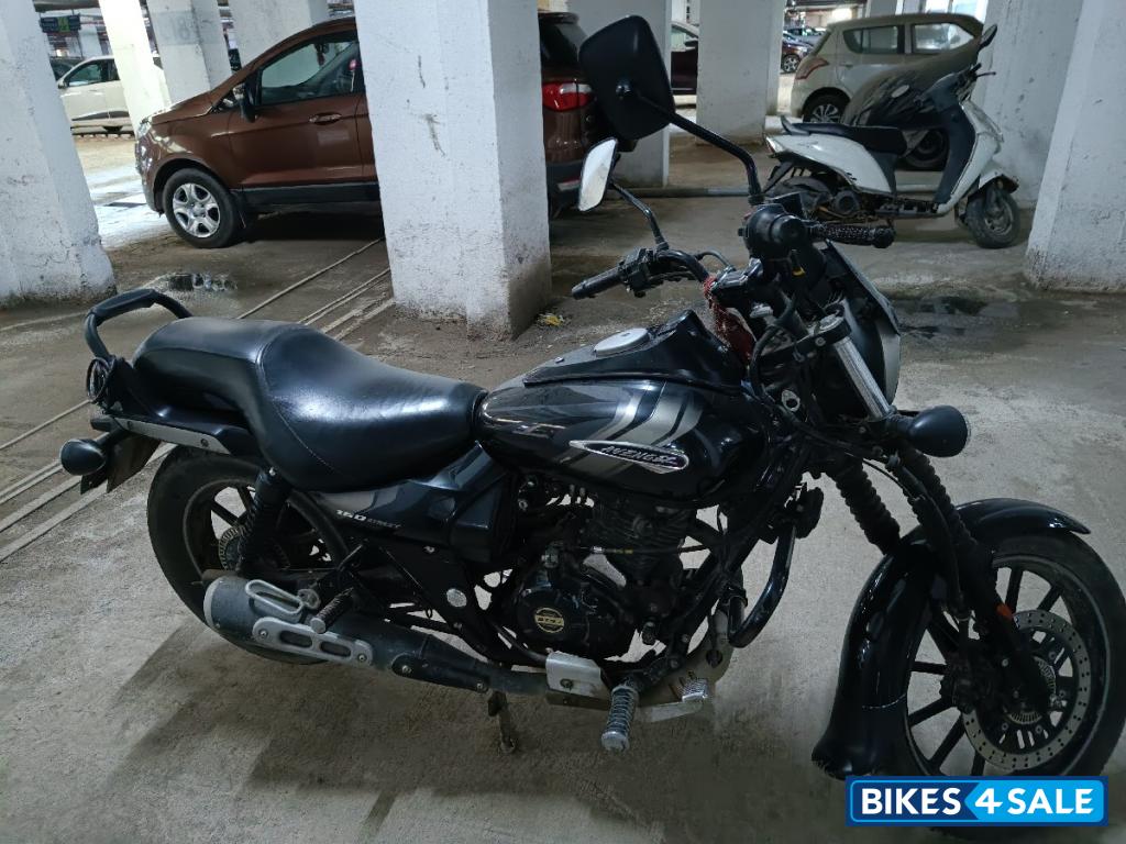Bajaj Avenger Street 160