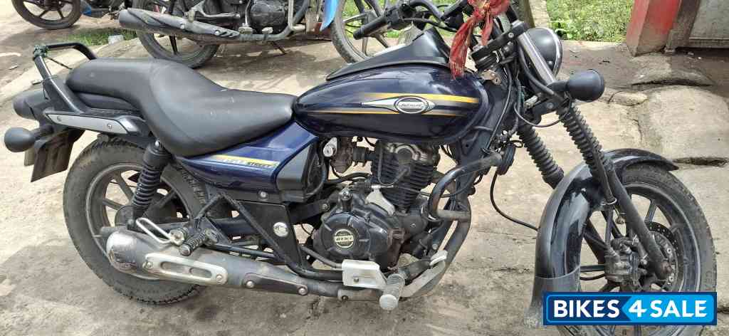 Bajaj Avenger Street 150