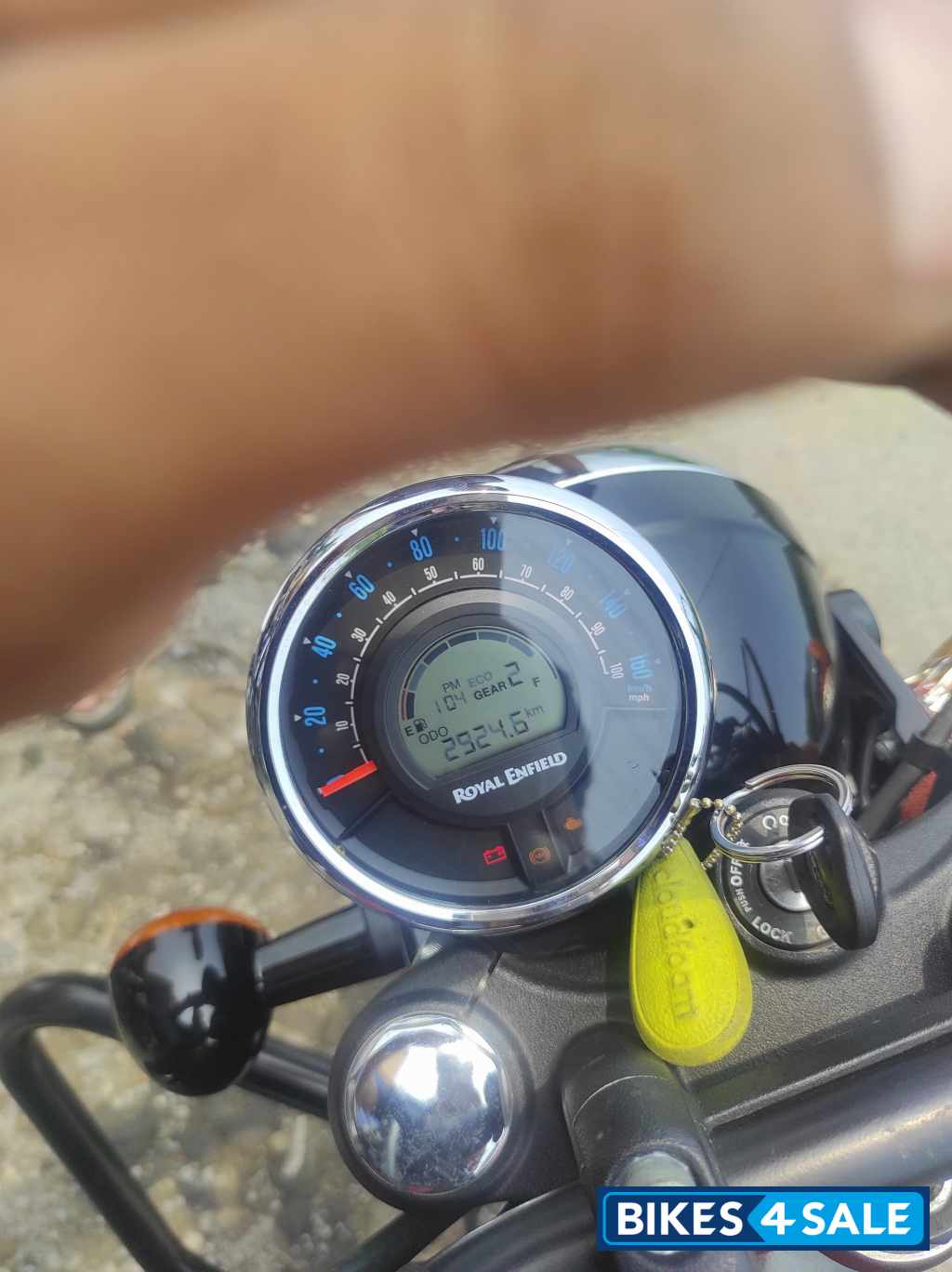 Royal Enfield Meteor 350 Fireball