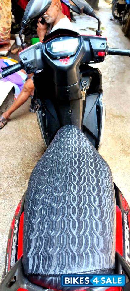 Red & Black TVS NTORQ 125 Race Edition BS6