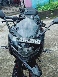 Suzuki Gixxer SF