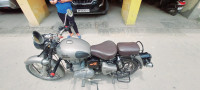 Gunmetal Grey Royal Enfield Classic Gunmetal Grey