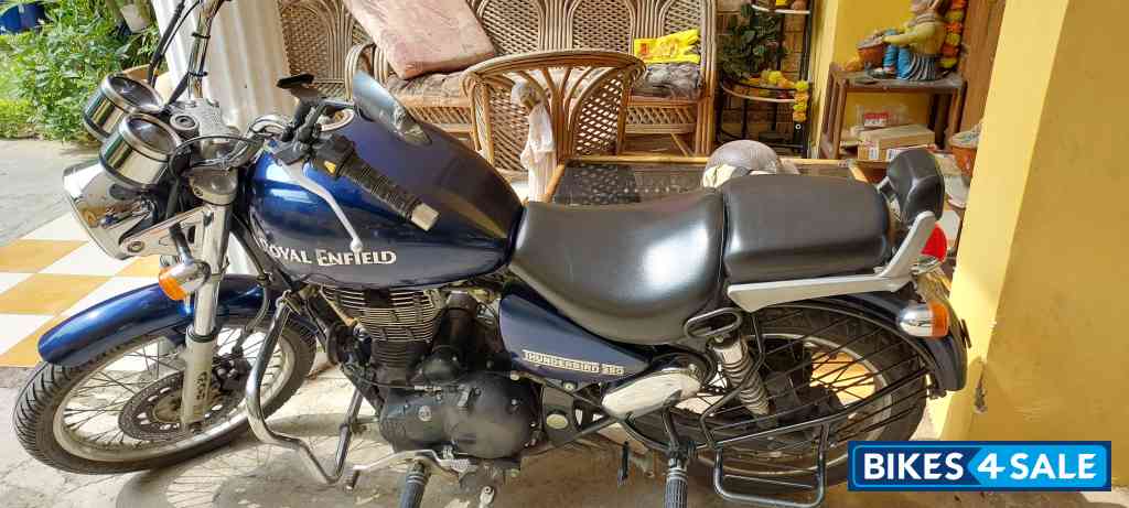 Blue Royal Enfield Thunderbird 350