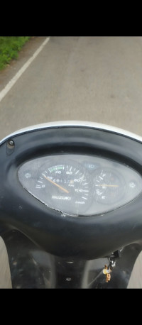 White Suzuki Access 125