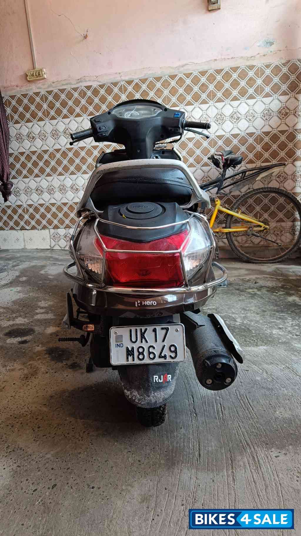 Chestnut Bronze Hero Destini 125