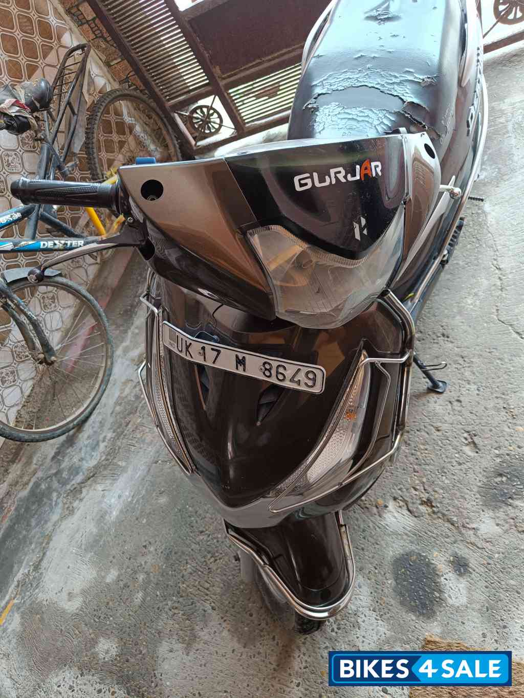 Chestnut Bronze Hero Destini 125