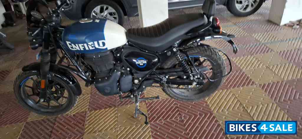 Royal Enfield Hunter 350 Metro