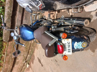 Blue Royal Enfield Thunderbird 350