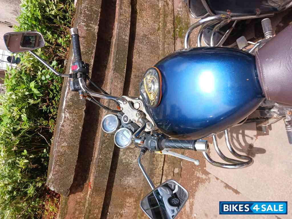 Blue Royal Enfield Thunderbird 350