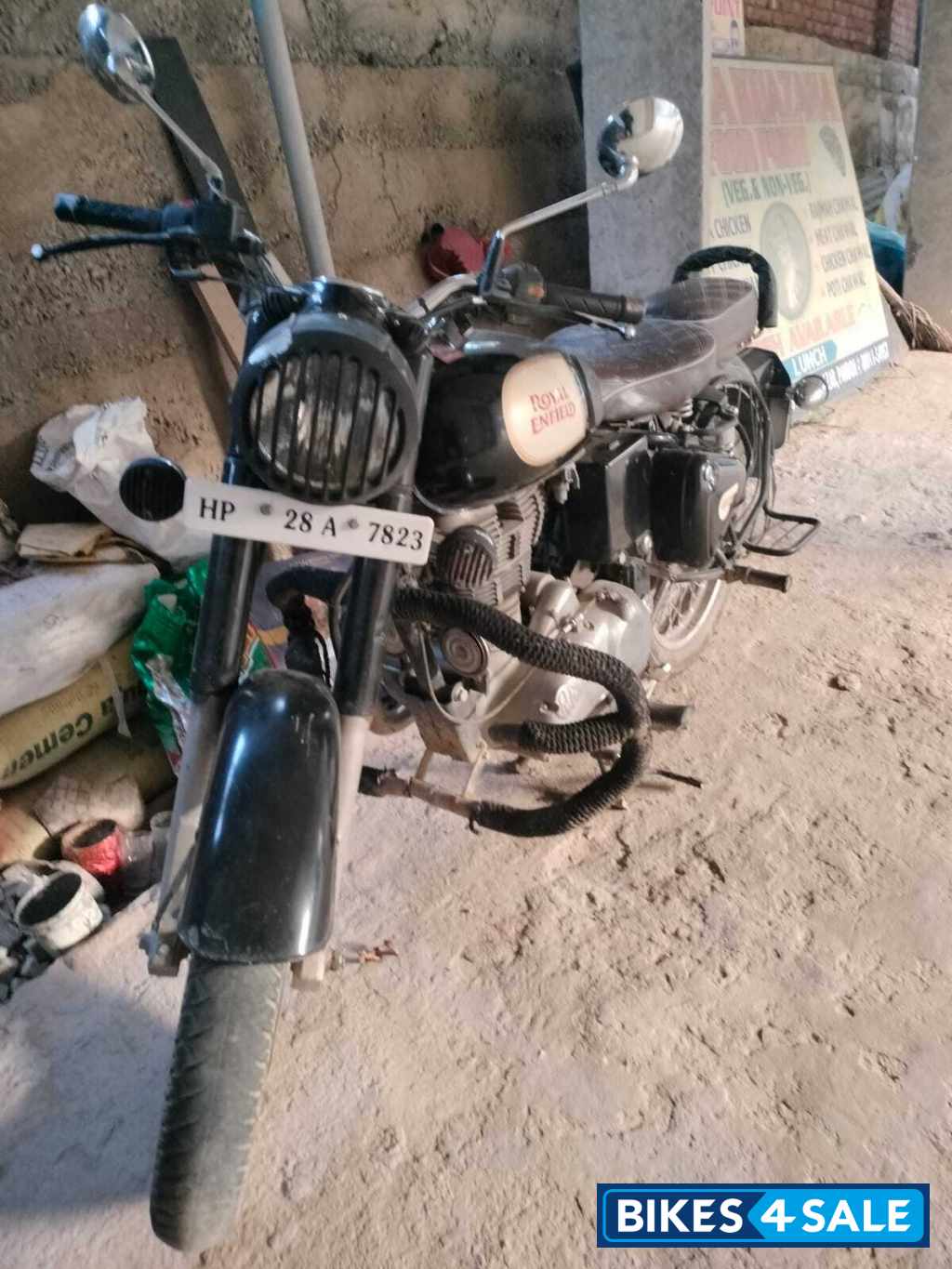 Black Royal Enfield Classic 350