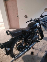 Black Royal Enfield Classic 350