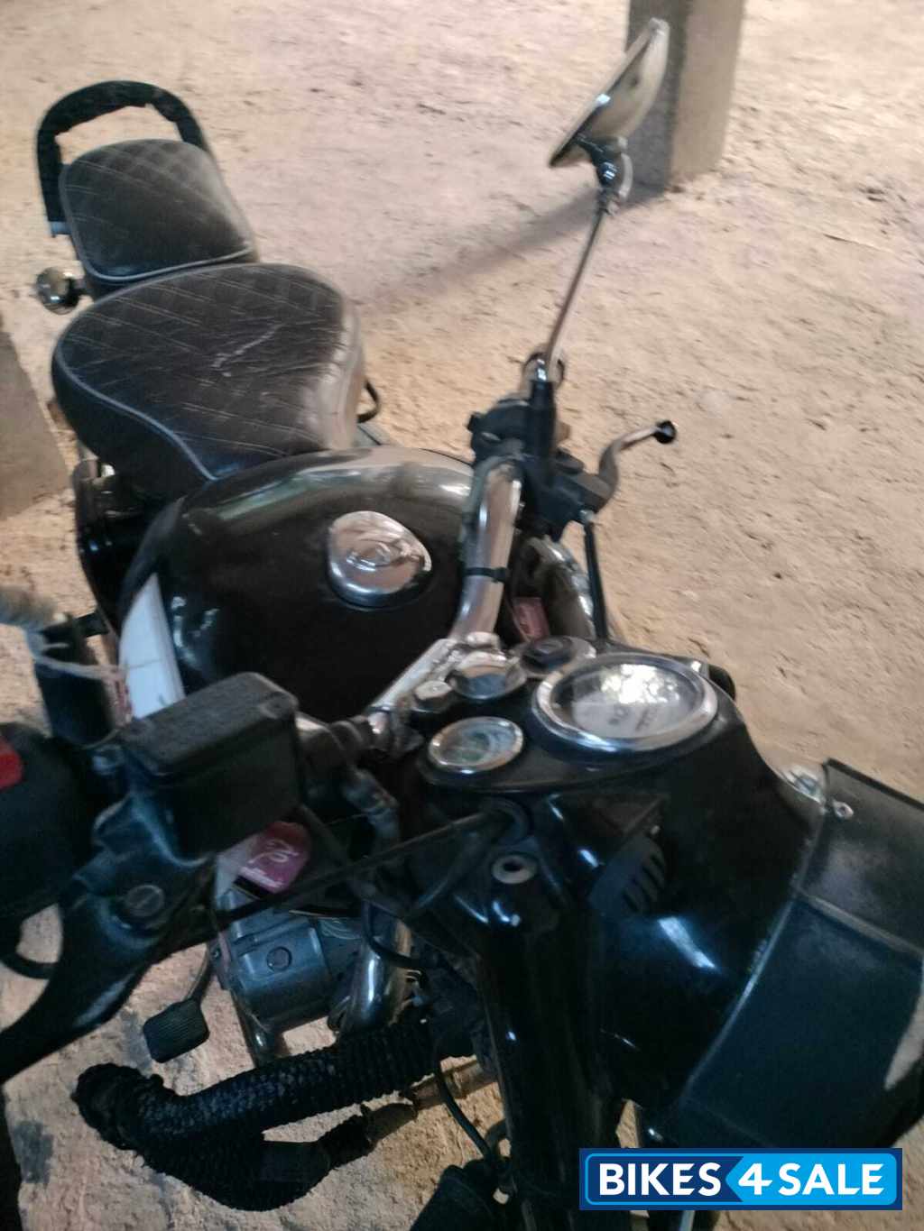 Black Royal Enfield Classic 350