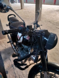 Black Royal Enfield Classic 350