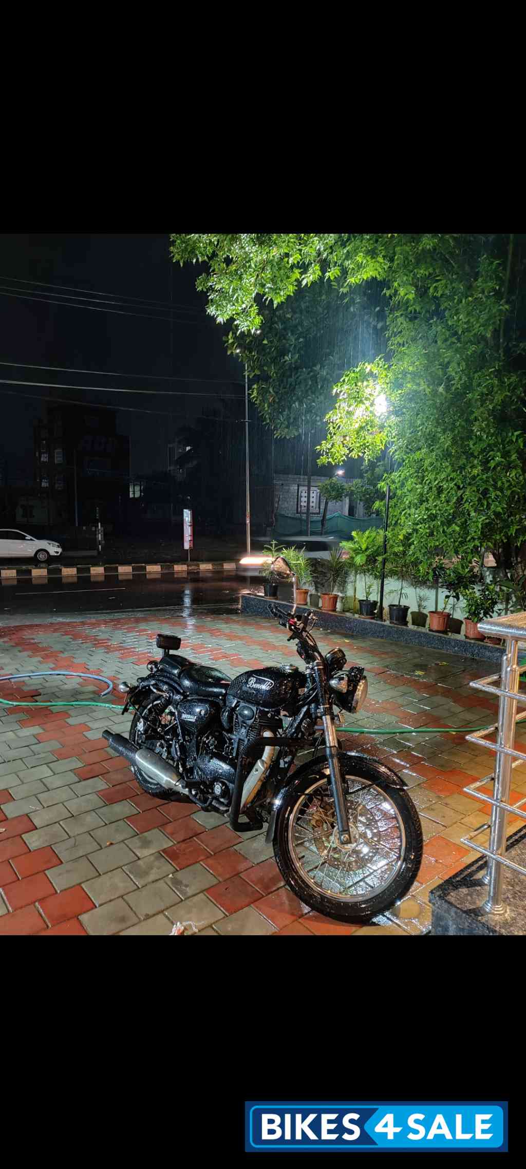 Black Benelli Imperiale 400