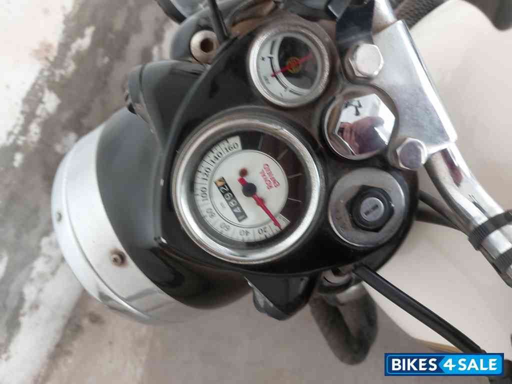 Royal Enfield Classic 350 Royal Enfield Classic 350